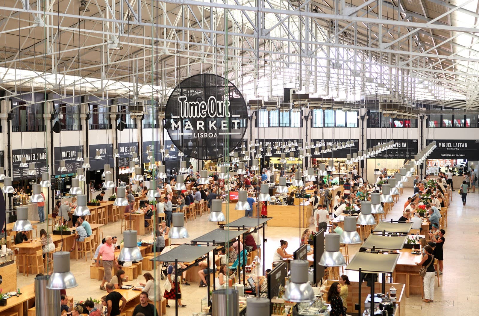 8 Southern European Cities Where Street Food Beats Any Restaurant